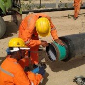 Internal Welding Coupling for Girth eld Protection